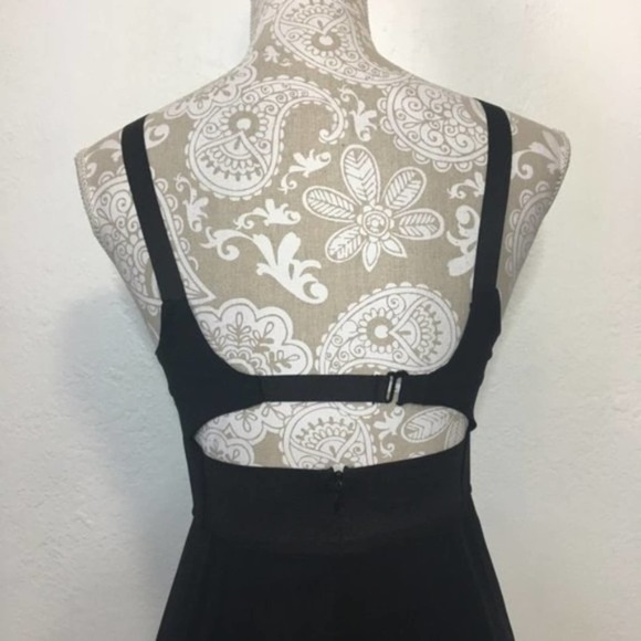 Elizabeth & James Black Maxi Dress Sz. 0 - Picture 3 of 7